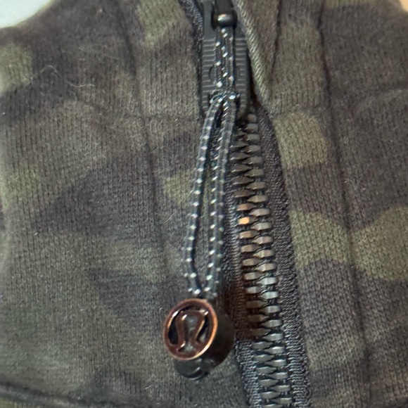 Lululemon Scuba Hoodie Light Cotton Fleece Incognito Camo Multi Gator Green 12 - Picture 10 of 16